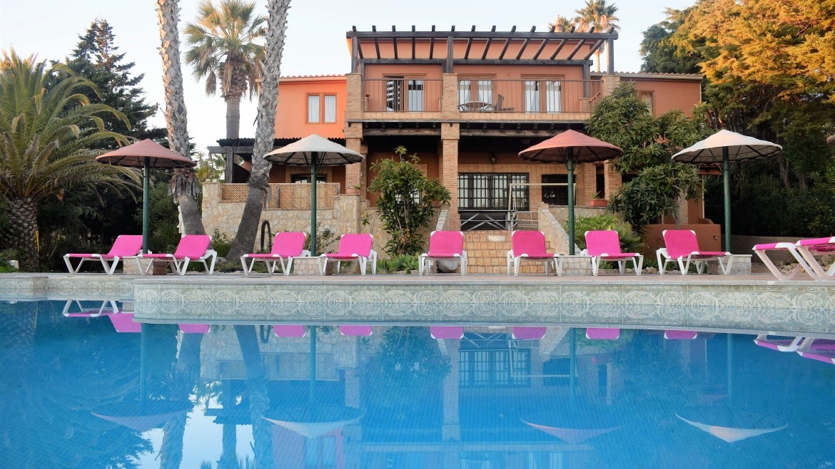 Quinta do Mar Country & Sea Village	(Burgau)