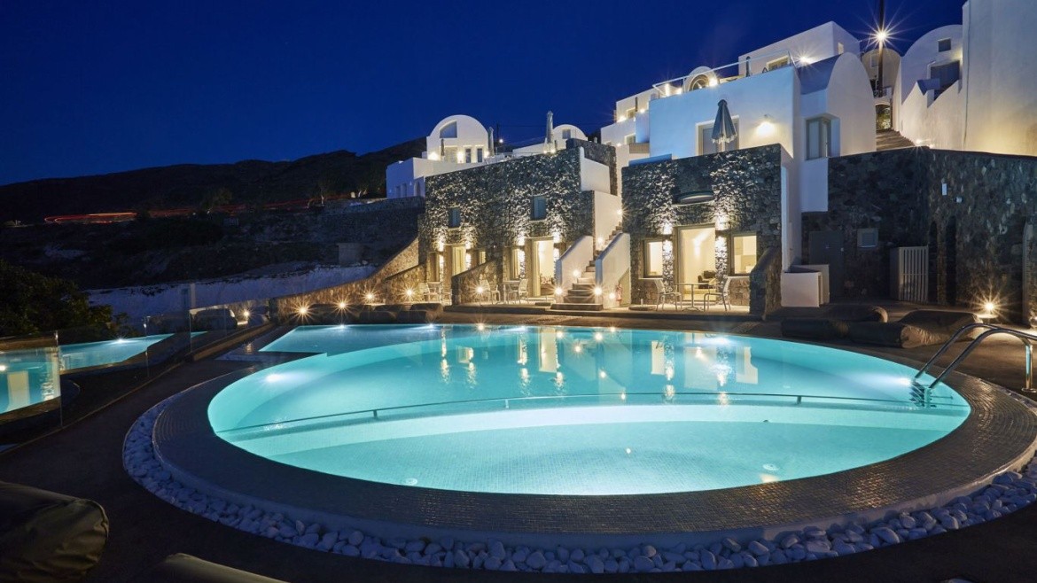 Aperanto Suites