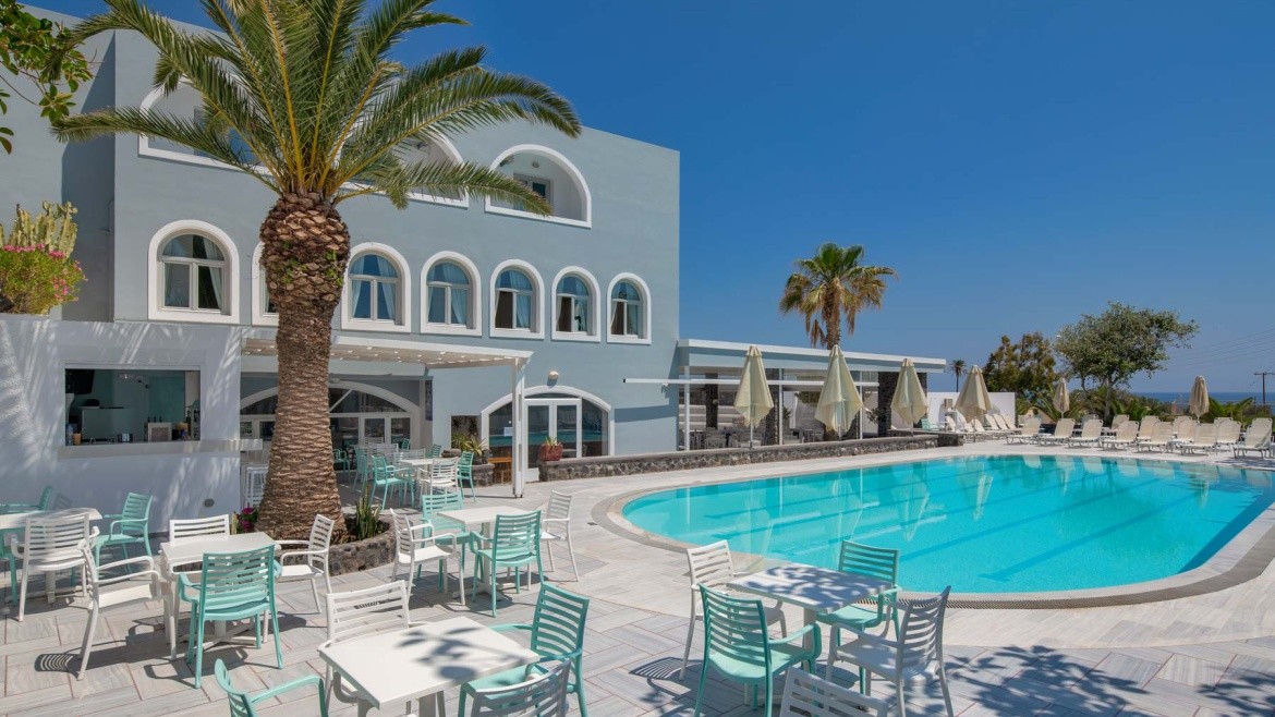 Makarios Beach