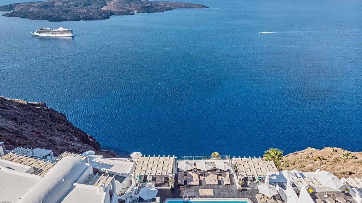 Agali Houses (Firostefani)