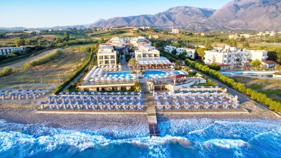Hydramis Palace Beach Resort