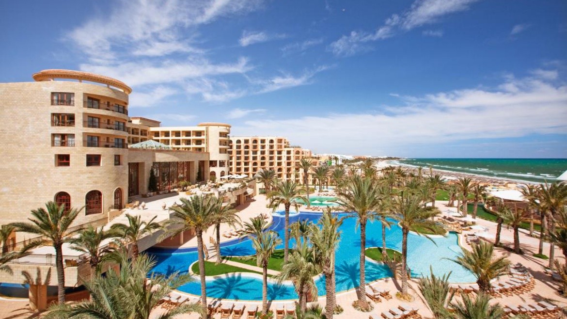 Mövenpick Resort & Marine Spa