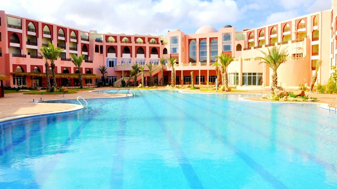 Lella Meriam Hotel & Club