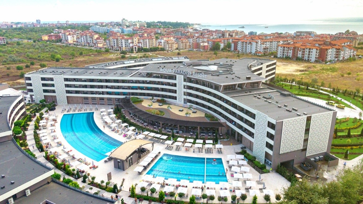 Aqua Paradise Resort