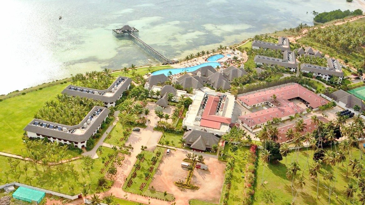 Sea Cliff Resort & Spa