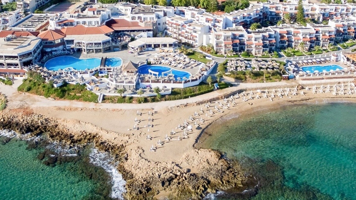 Alexander Beach Hotel & Village