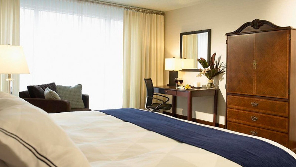 Radisson Admiral Toronto Harbourfront