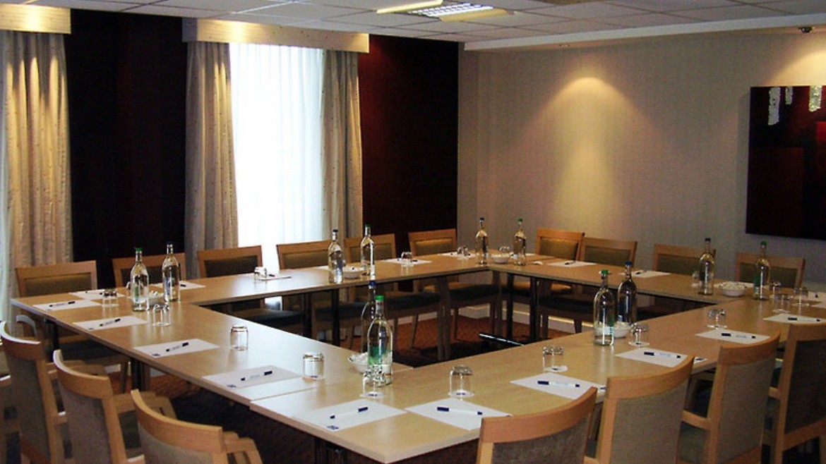 Holiday Inn Express London - Stansted Airport