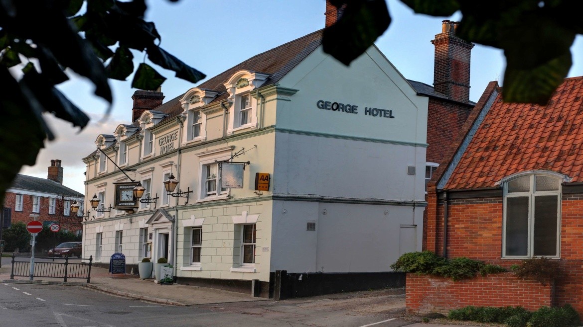 George Hotel