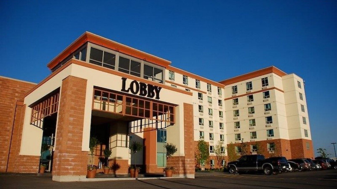 Deerfoot Inn And Casino