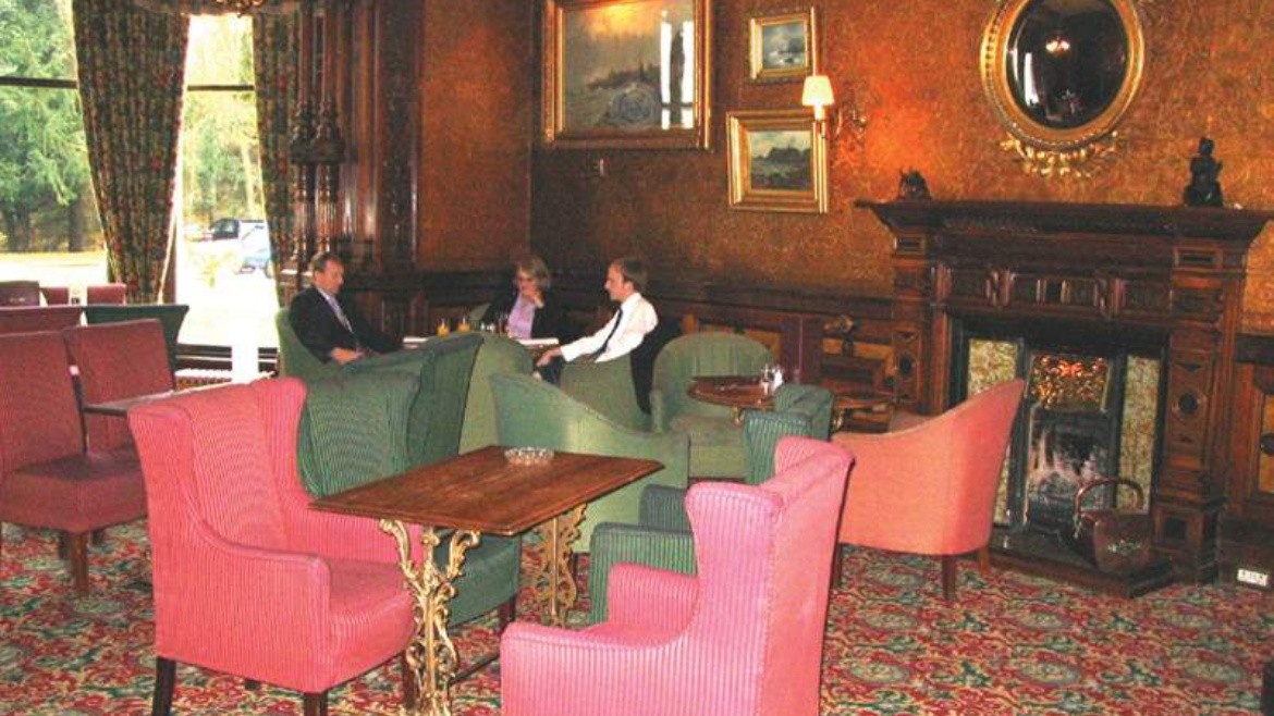 Macdonald Norwood Hall Hotel