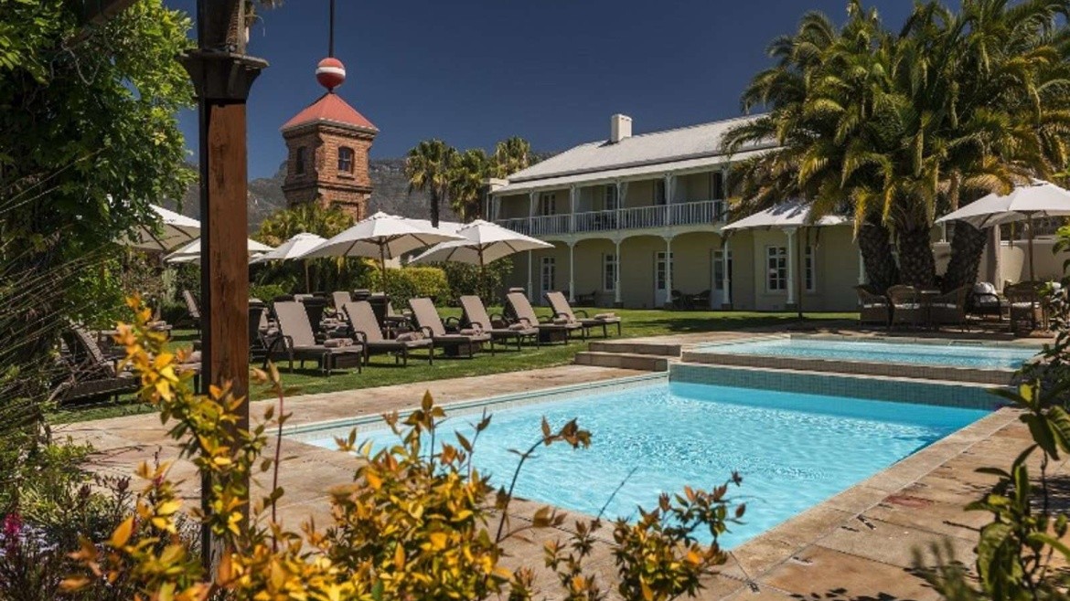 Dock House Boutique & Spa