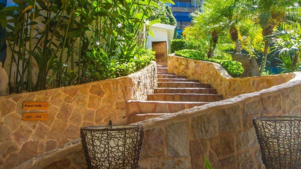 Issimo Suites Boutique Hotel & Spa