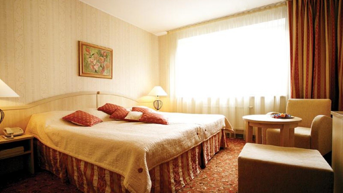 Ratonda Centrum Hotels