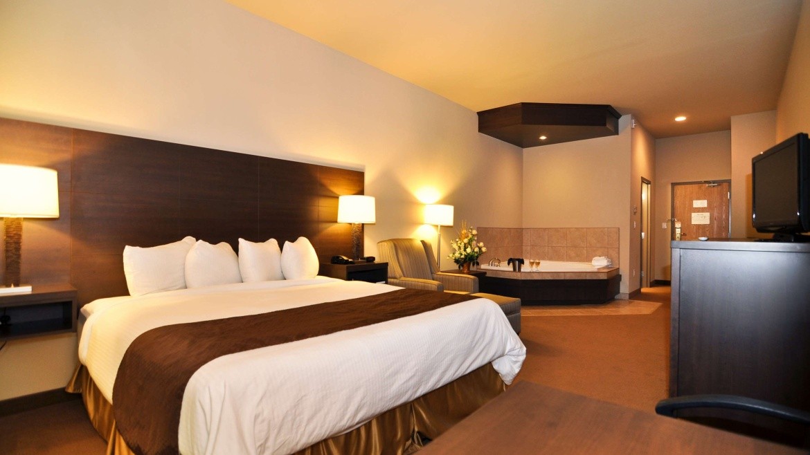 Best Western Plus Saint John Hotel & Suites