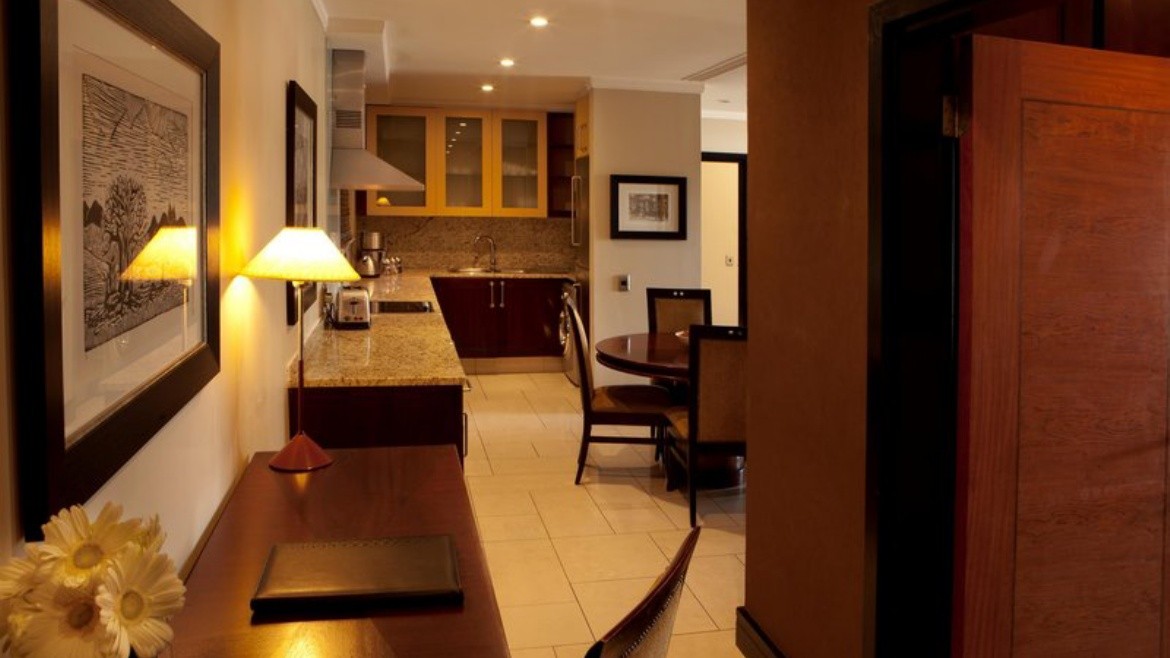 Raphael Penthouse Suites