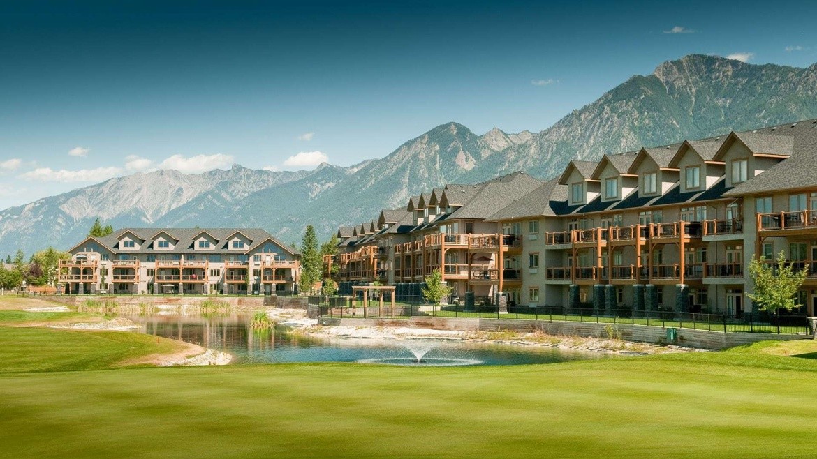 Bighorn Meadows Resort