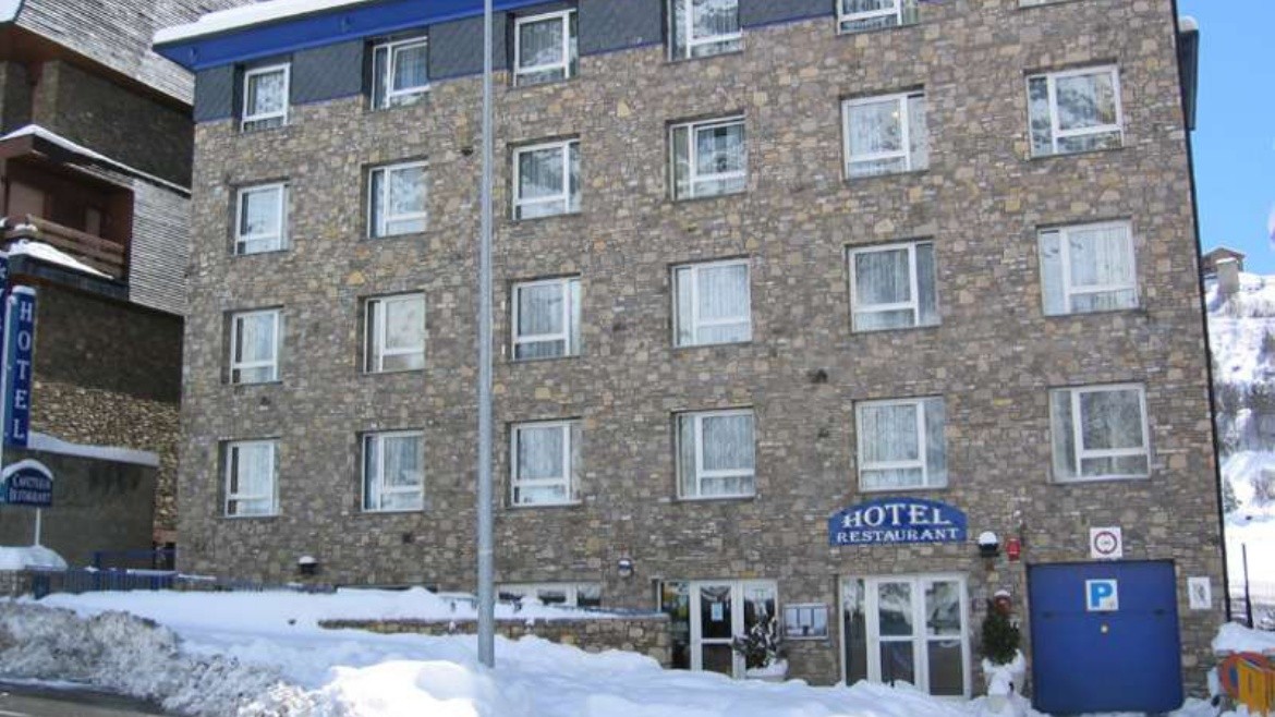 Somriu Hotel Vall Ski