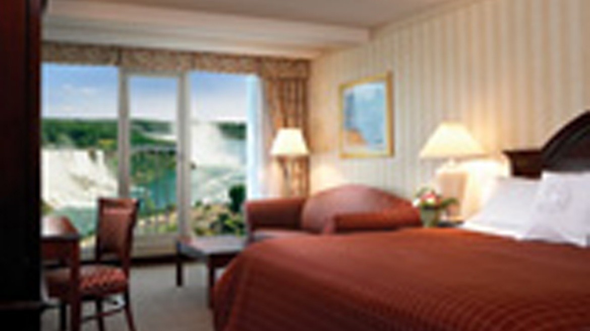Sheraton on the Falls Hotel