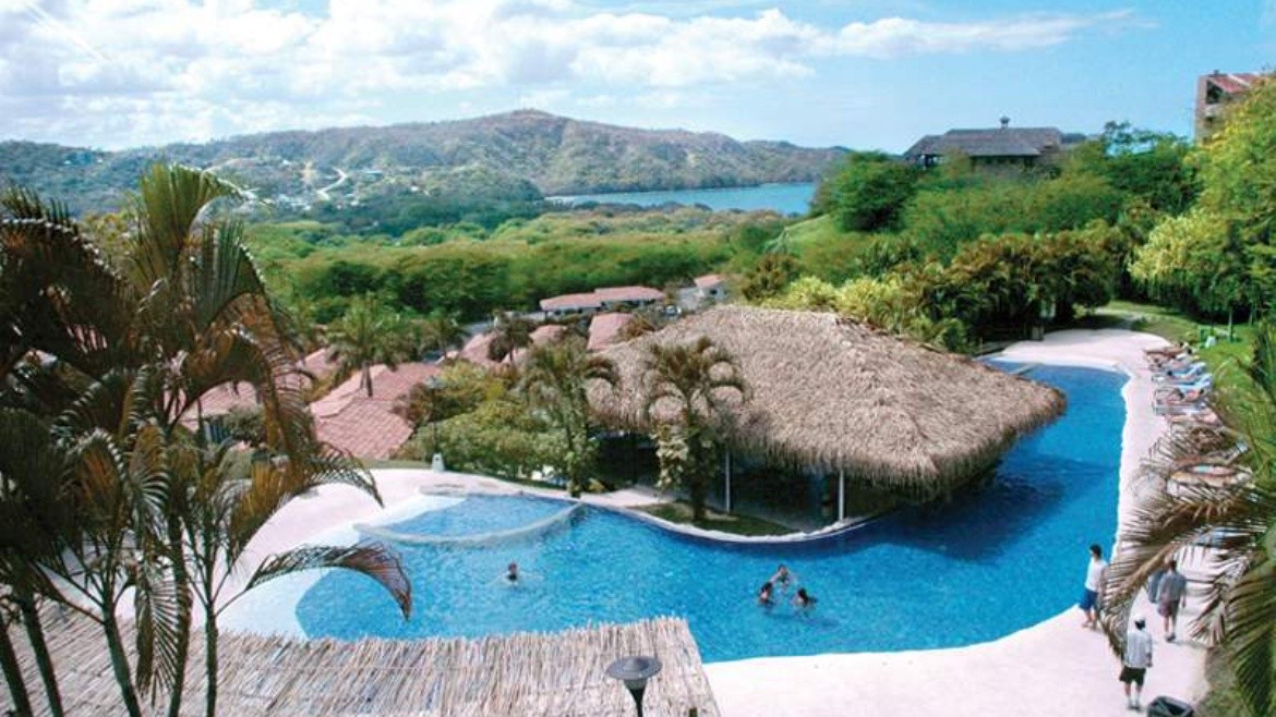 Villas Sol Hotel & Beach Resort