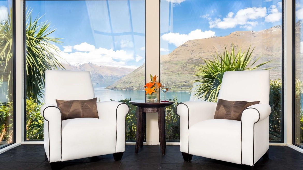 Azur Lodge