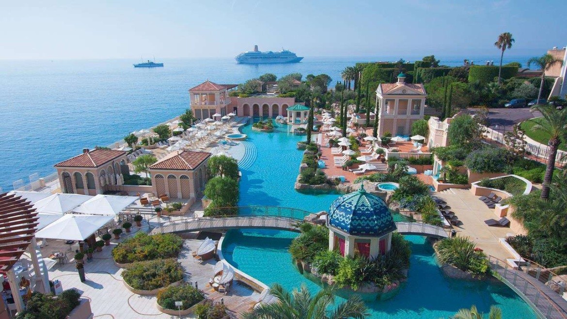 Monte Carlo Bay