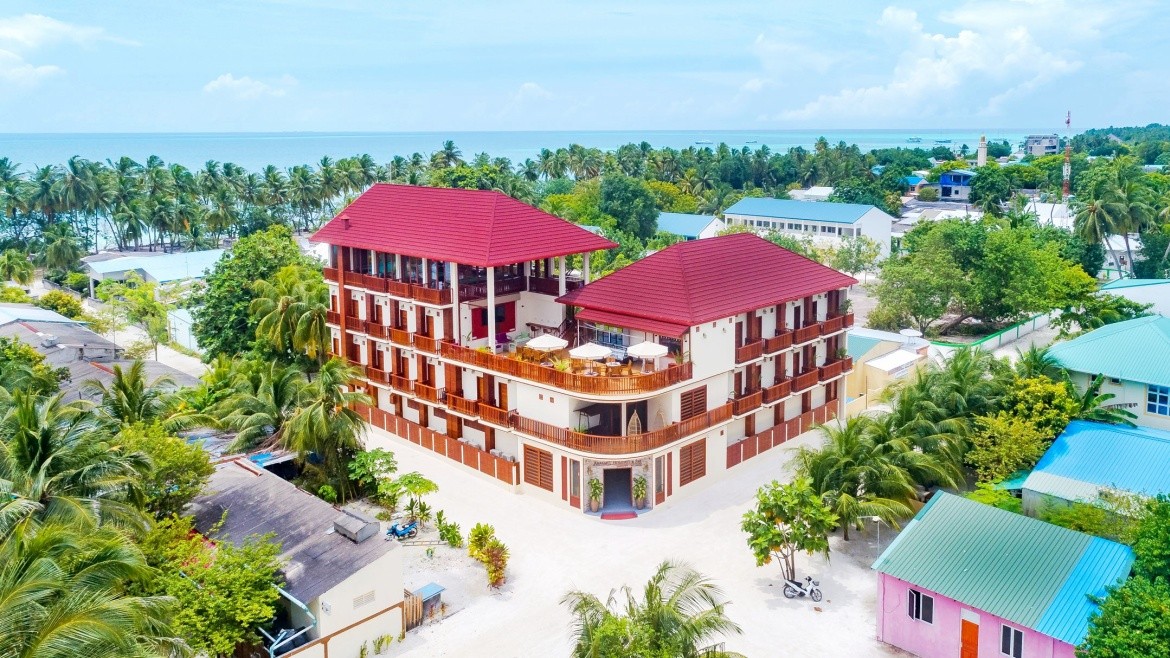 Araamu Holidays & Spa