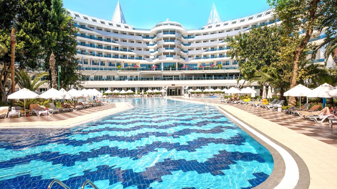 Delphin Botanik Platinum