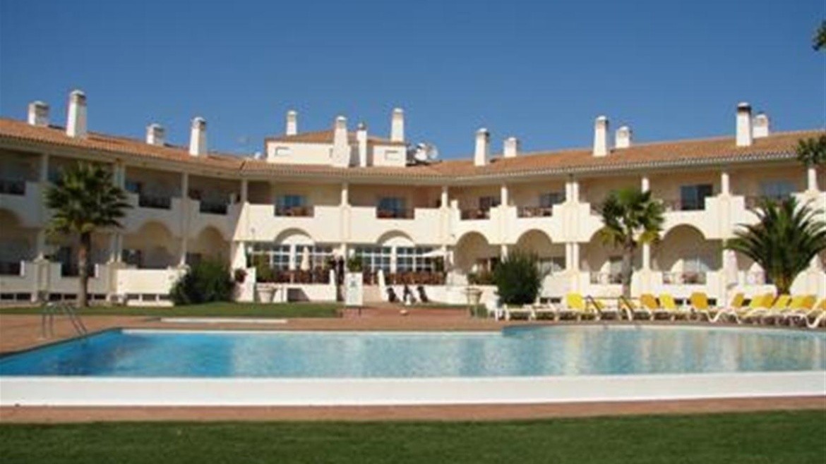 Colina Verde Golf & Sports Resort