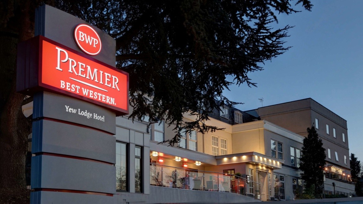 Best Western Premier East Midlands Airport Yew Lodge Hotel