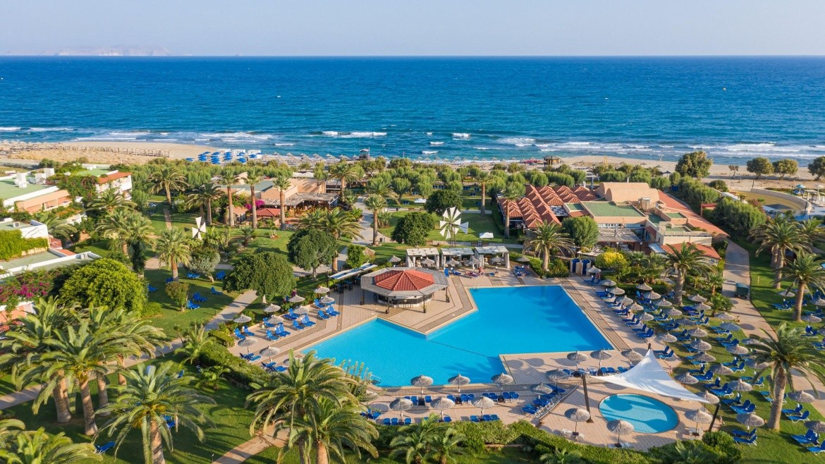 Anissa Beach & Village