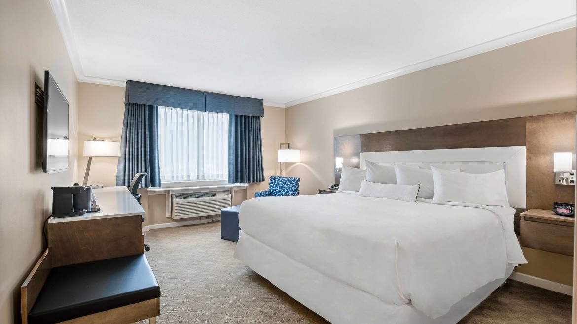Best Western Plus Columbia River Hotel