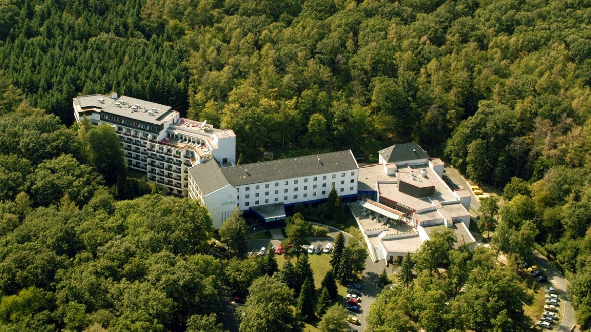 Lövér