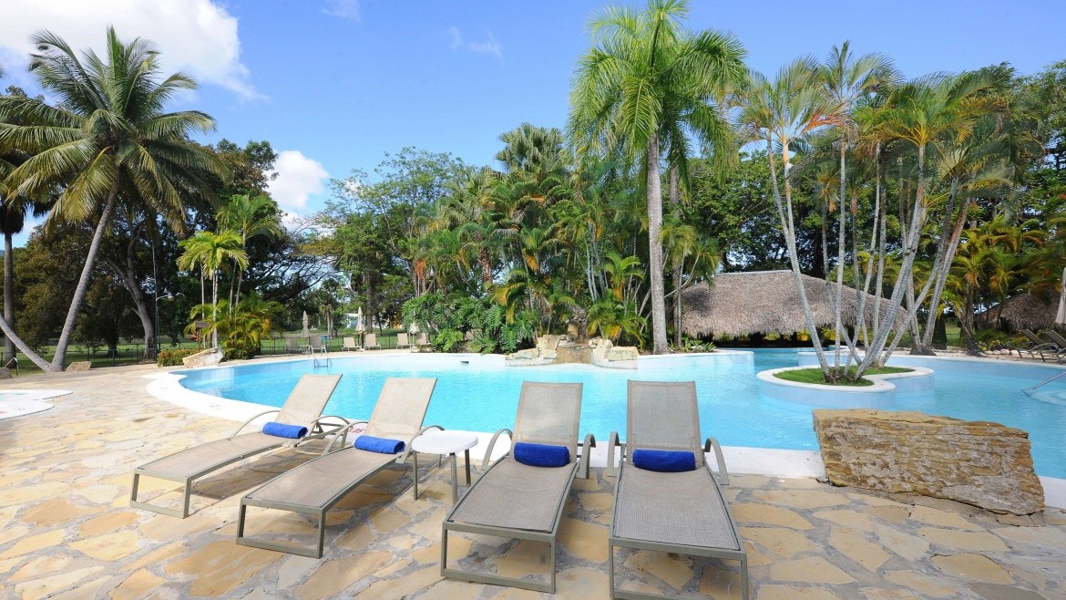 Blue Jack Tar Condos & Villas