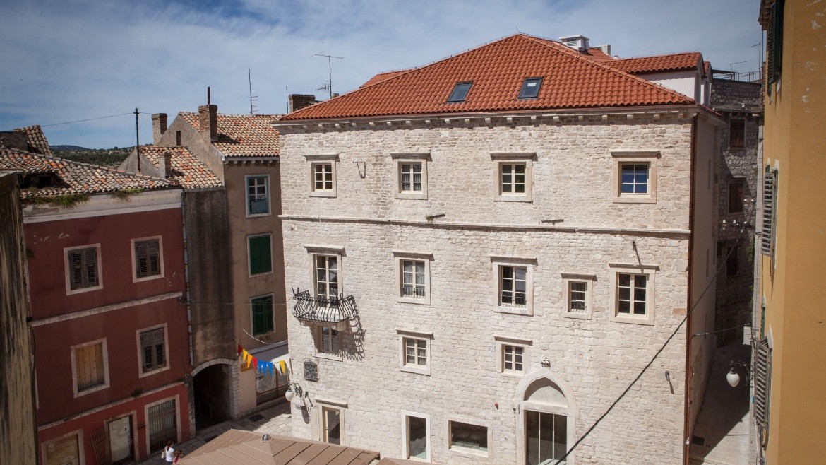 Heritage Life Palace