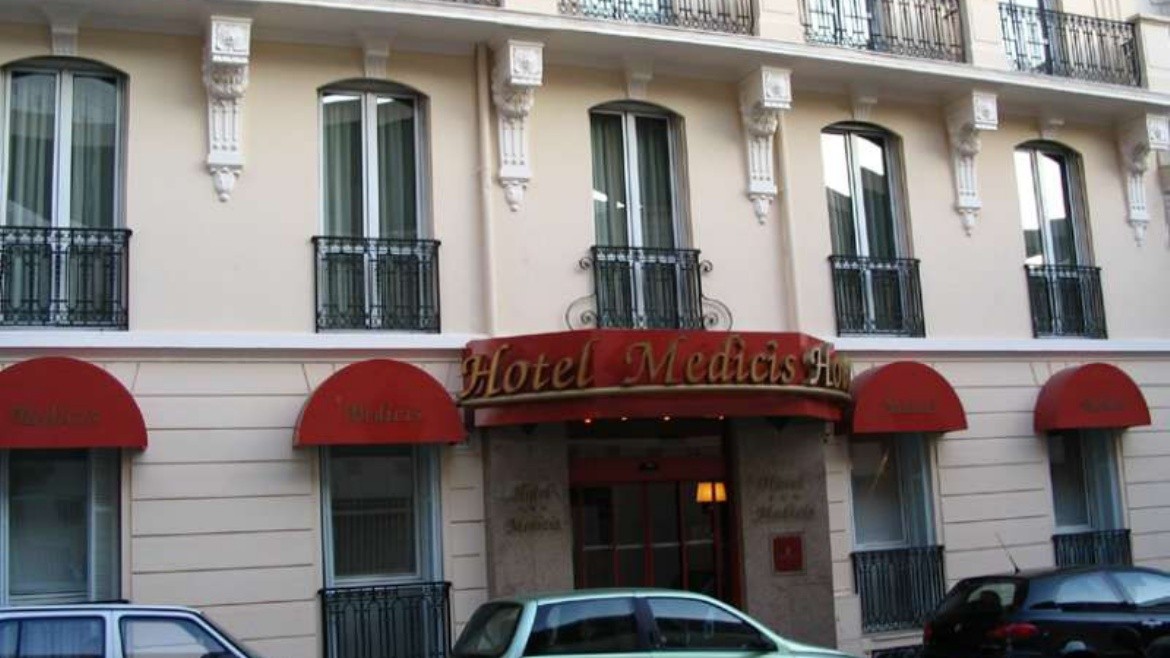 Villa Otero by HappyCulture