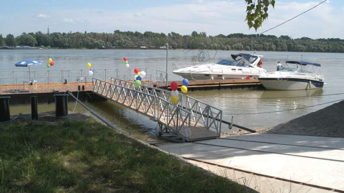 Holiday Beach Budapest Wellness & Conference