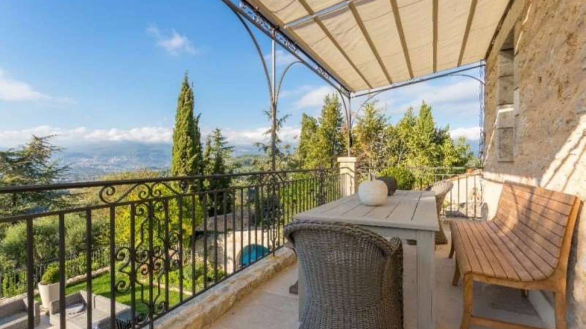 Mougins Luxury Retreats
