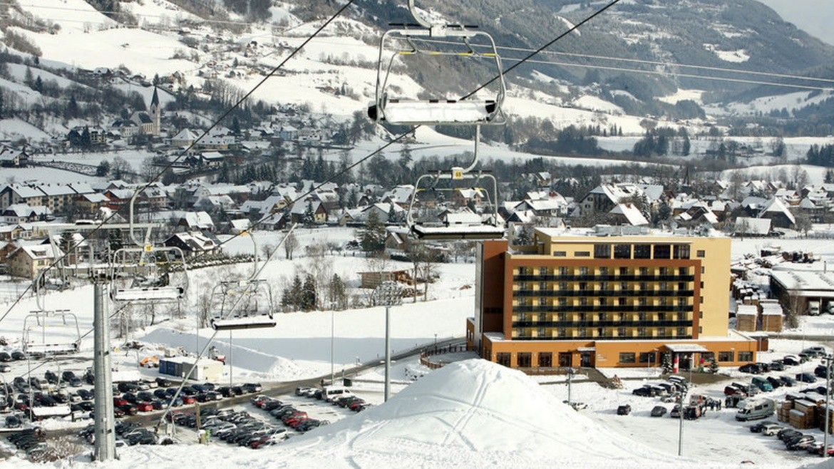 Relax Resort