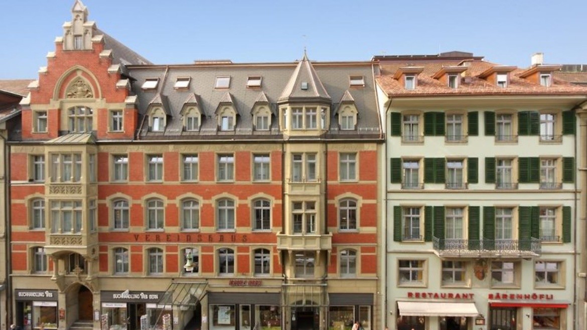 Kreuz Bern Modern City