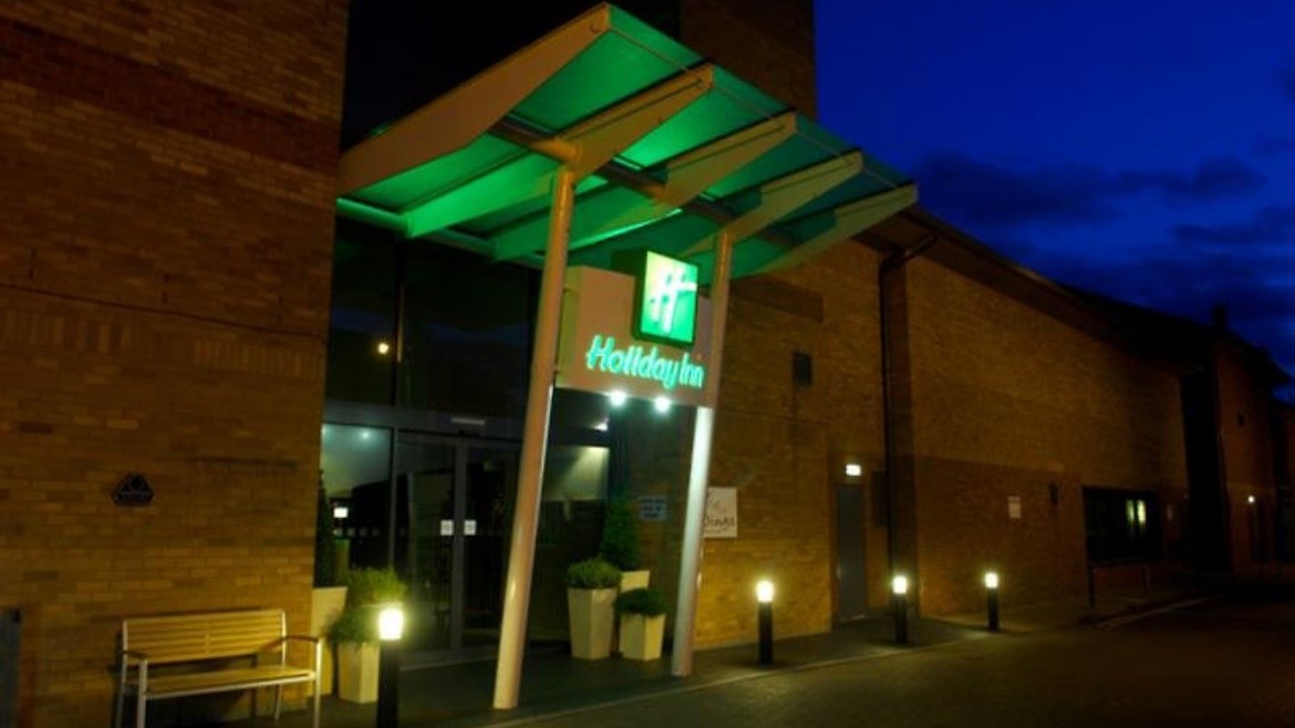 Leonardo London Heathrow Airport