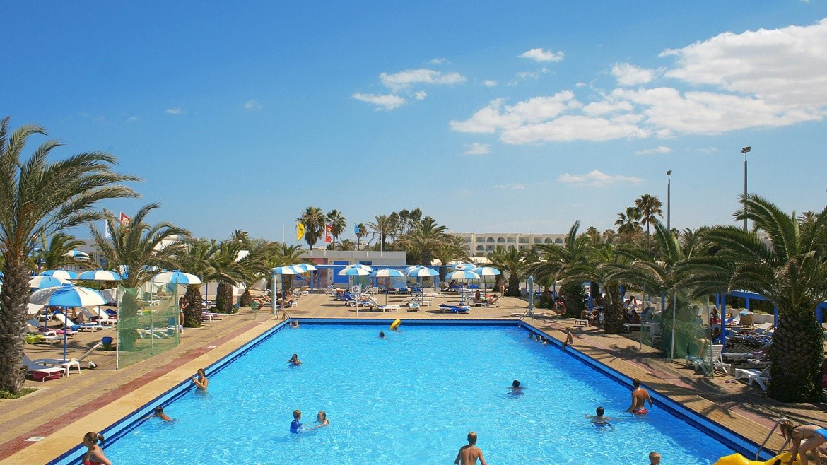 El Mouradi Club Selima