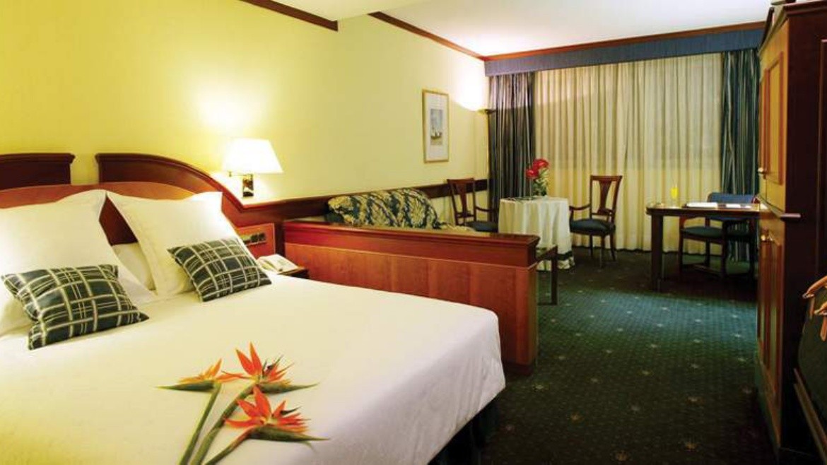 Crowne Plaza Barcelona - Fira Center