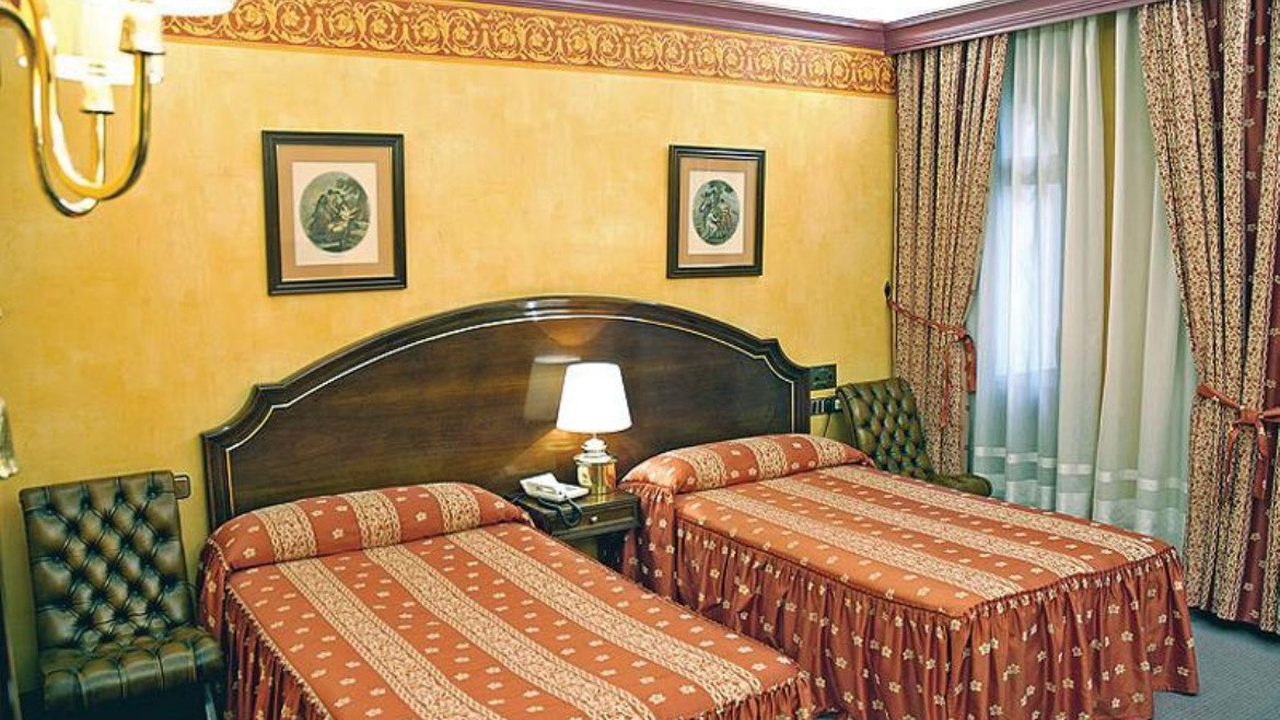 Hotel M.A. Princesa Ana (Granada)
