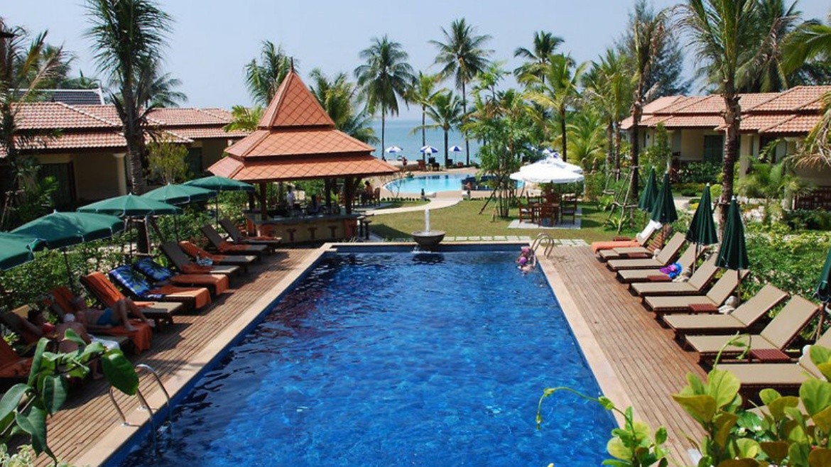 Khao Lak Bayfront Resort