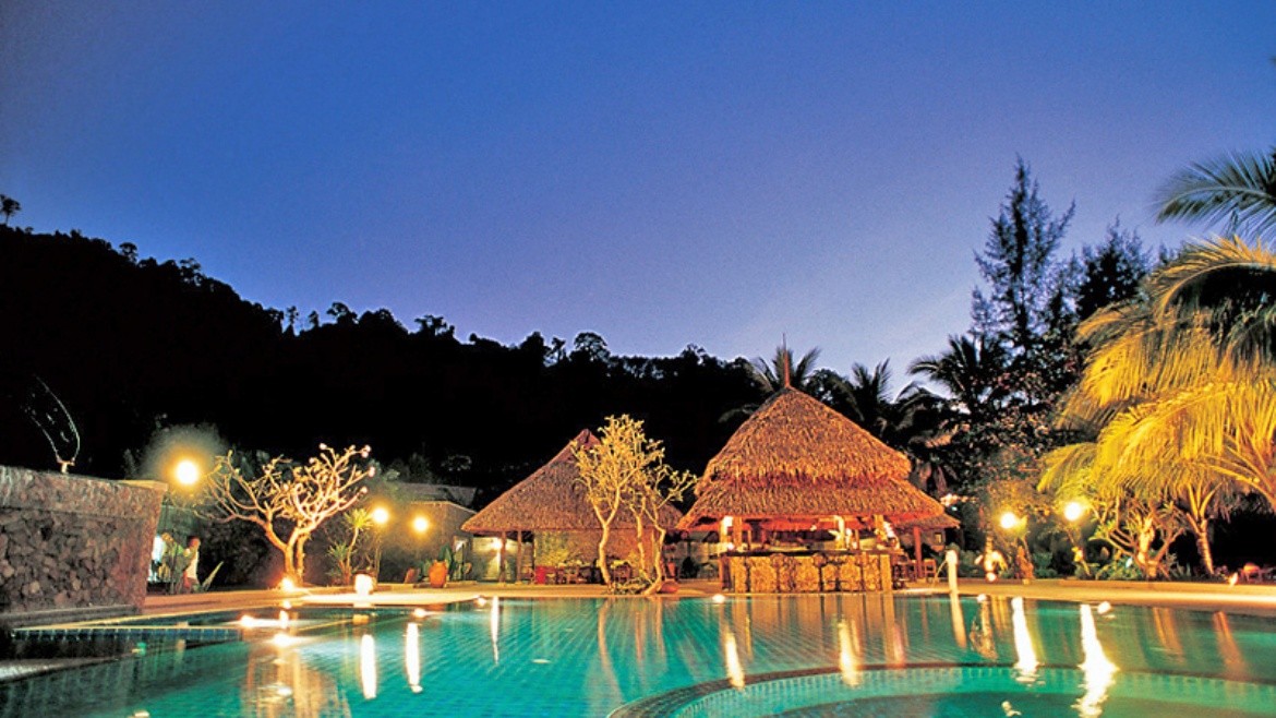 Paradise Resort