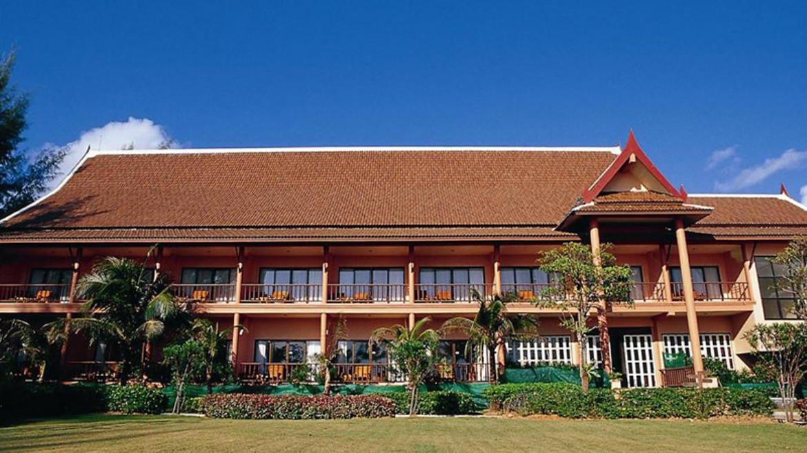 Lanta Casuarina Beach Resort