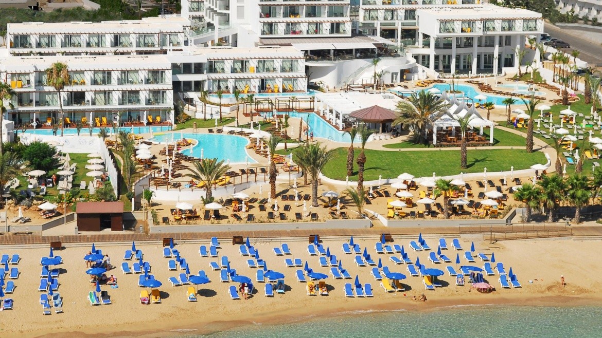 Sunrise Pearl Resort & Spa