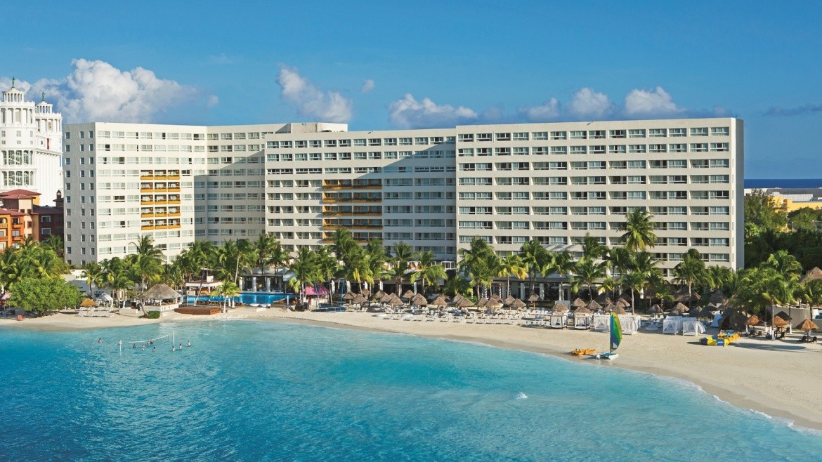 Dreams Sands Cancun Resort & Spa