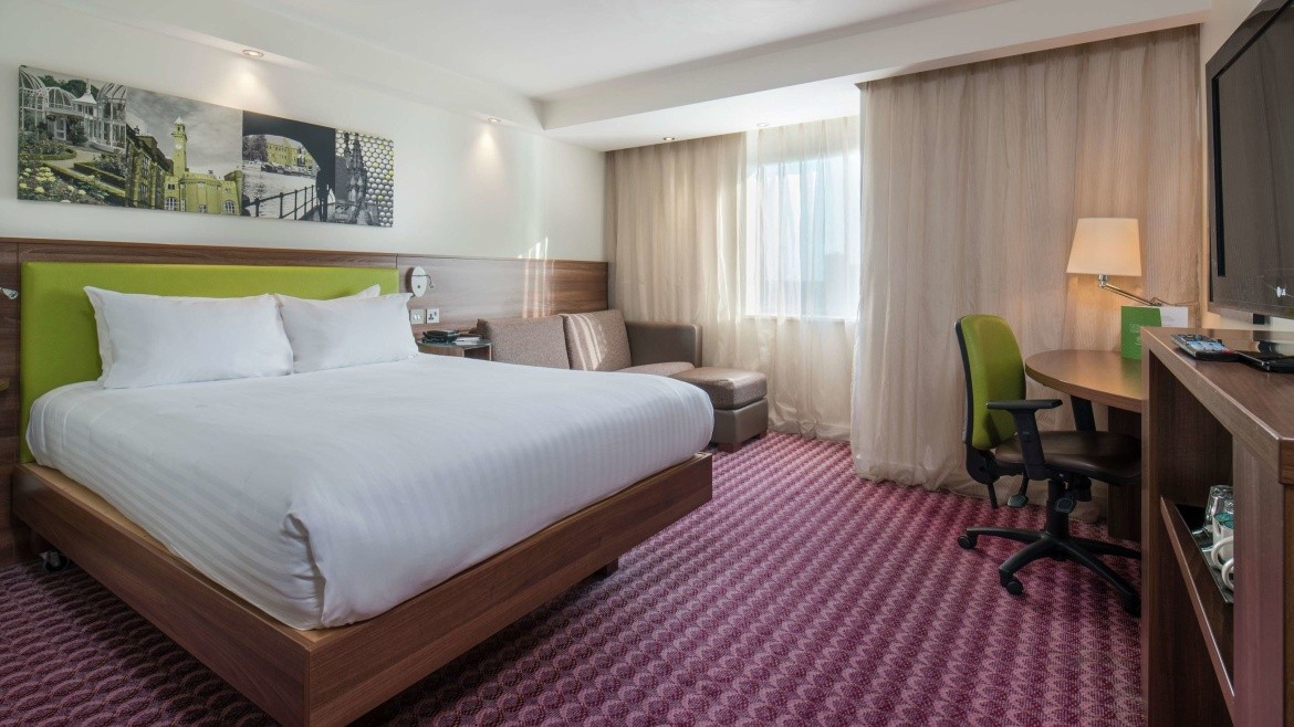 Hampton by Hilton Birmingham Broad Street
